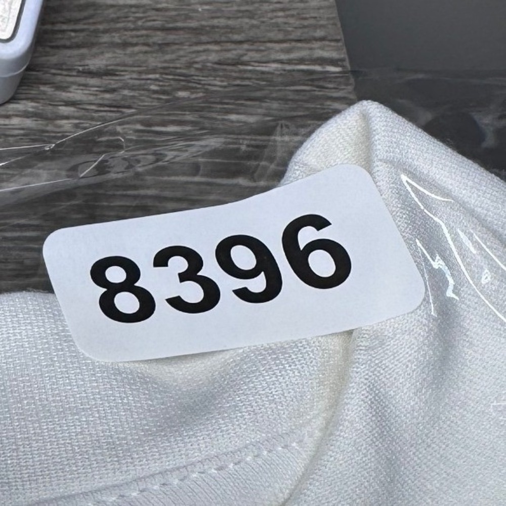 COS Ribbed Hem Crewneck Sweatshirt Women Medium White Pullover Minimalist NEW - Picture 9 of 9